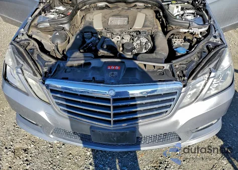 2011 Mercedes-Benz E 350 z USA, uszkodzony, nr VIN WDDHF5GB2BA450743